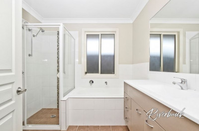 15 Baoma Avenue, Pemulwuy